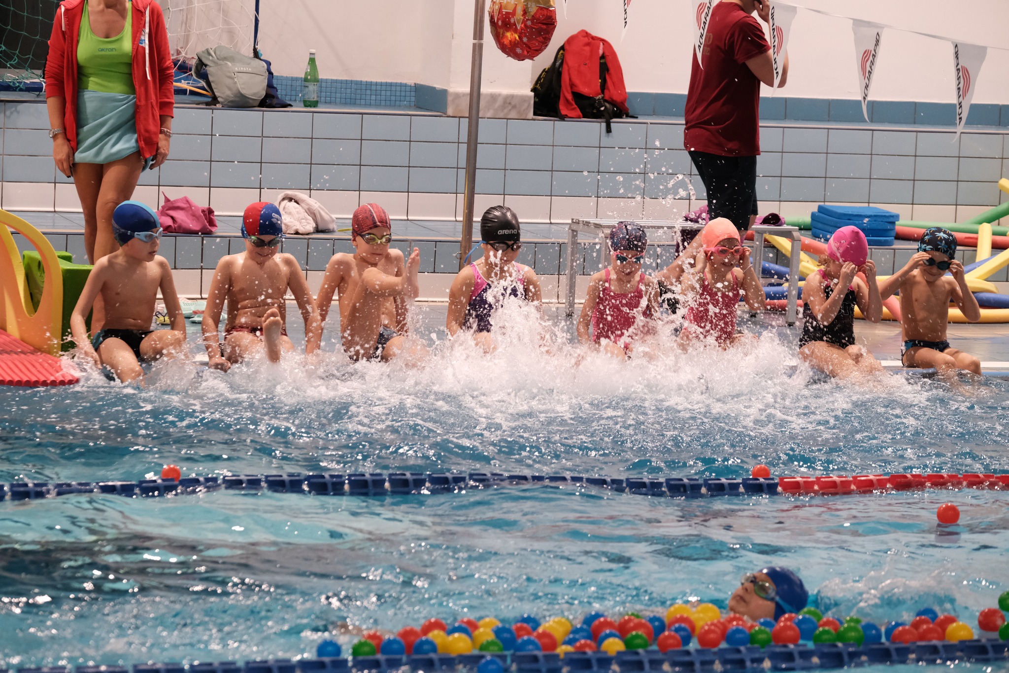 Nuoto in piscina